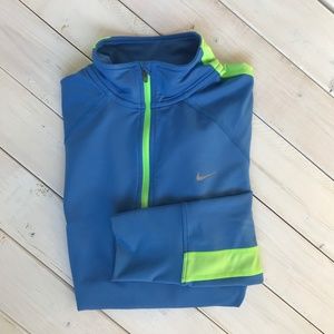 Nike Running 1/2 zip DRI-FIT long sleeve shirt Women's M